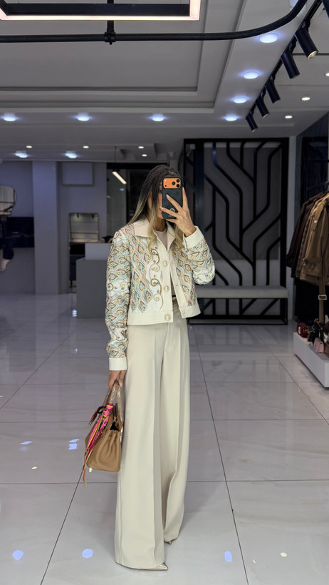 کراپ کت پارلا