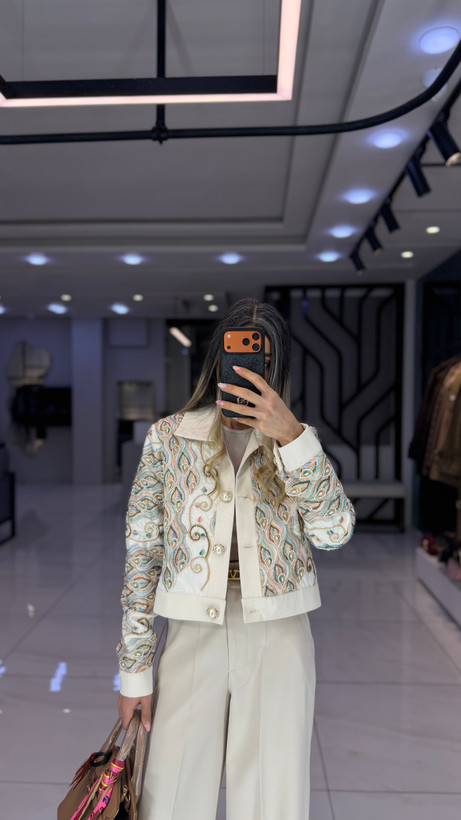 کراپ کت پارلا
